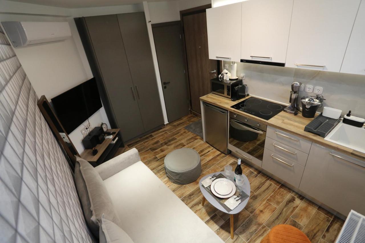 LA Larissa Luxury Apartments Dafne Extérieur photo