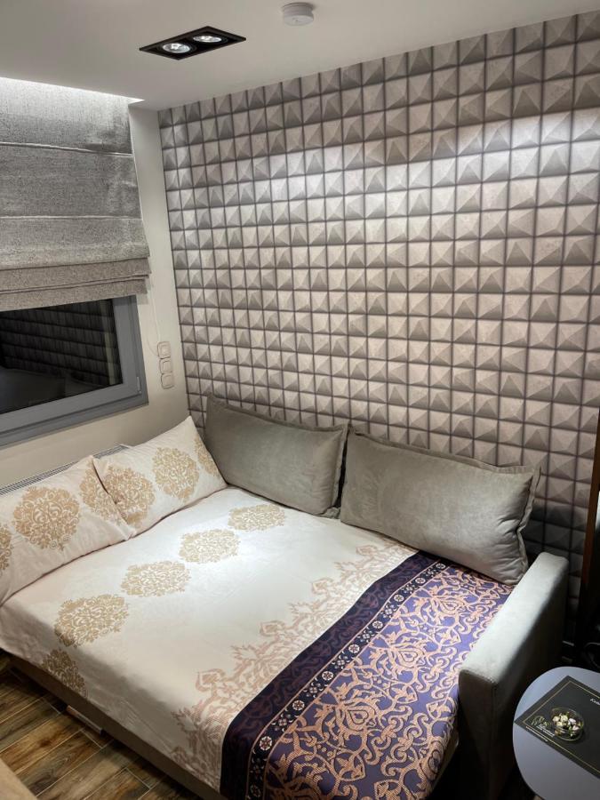 LA Larissa Luxury Apartments Dafne Extérieur photo